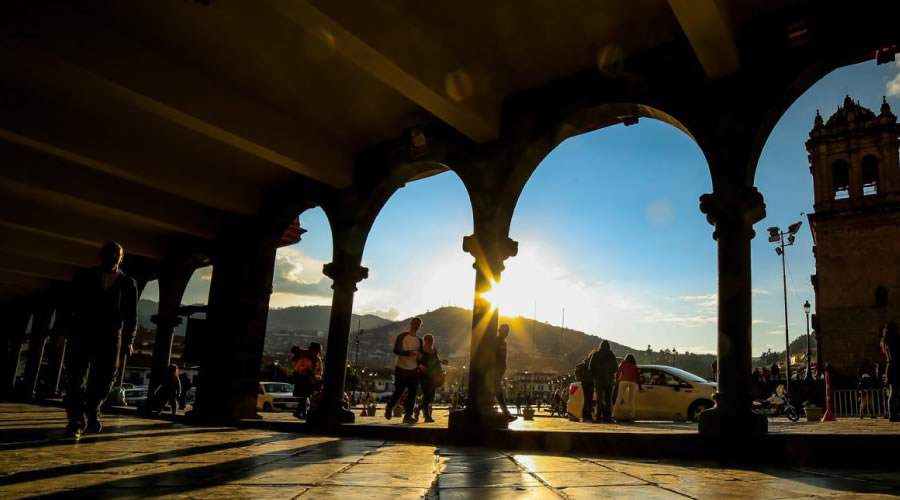 Colonial courtyard café in Cusco
