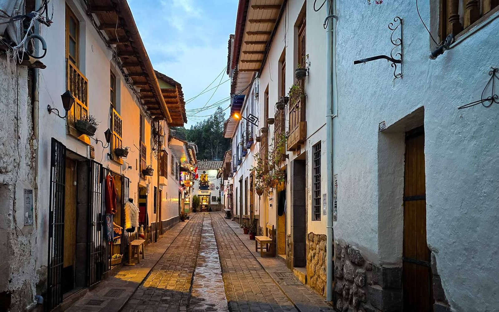 Cusco Highlights – 1-day Peru tour for solo travelers