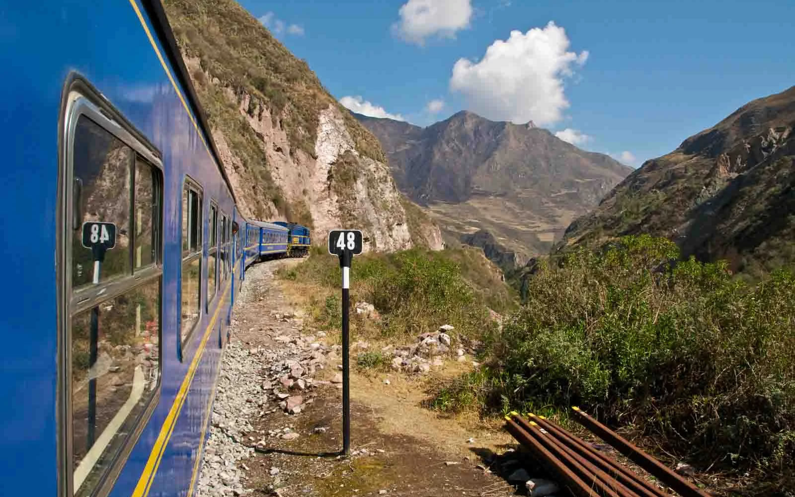 Machu Picchu Day Trip – 1-day Peru tour for couples