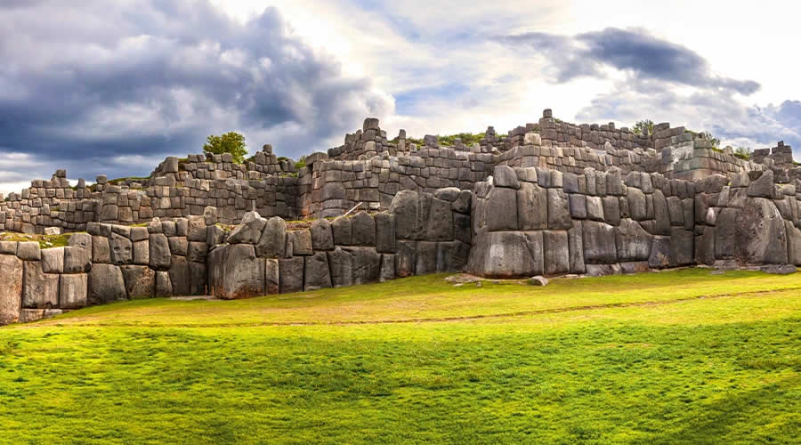 Inca Cusco: Koricancha and Four Hilltop Sites – Peru